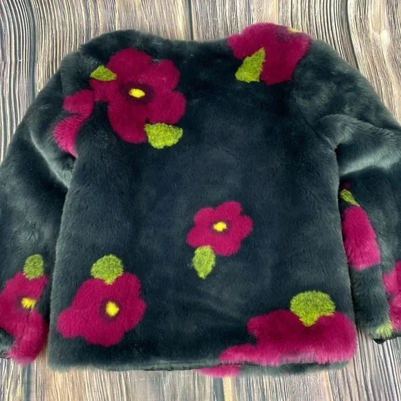 Oshkosh Poly Blend Black Faux Fur Jacket With Pink Flowers- Size 4T - Picture 6 of 7